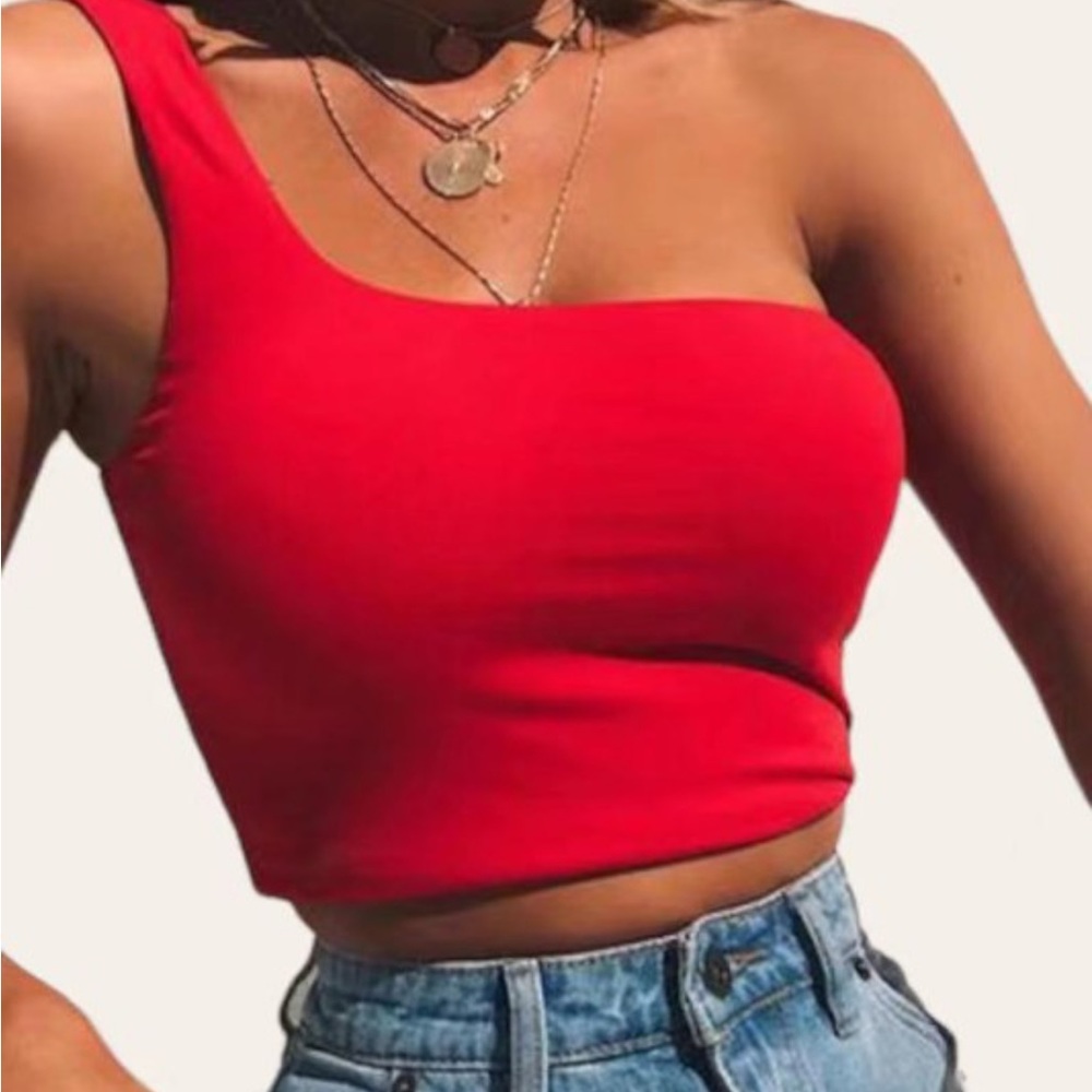 RED ONE SHOULDER CROP TANK TOP
